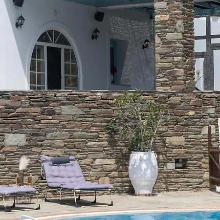 מלון Perla Pool Andros *