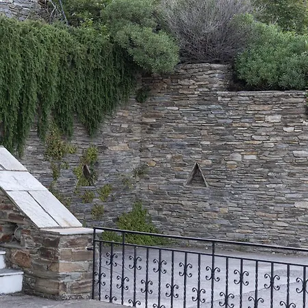 מלון Perla Pool Andros