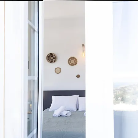 Hotel Perla Pool Andros