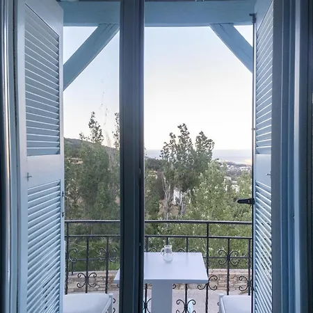 Perla Pool Andros