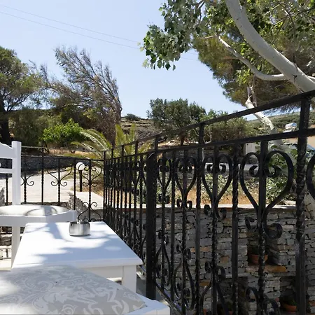 Perla Pool Andros *