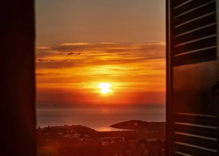 Otel Perla Pool Andros Ménites