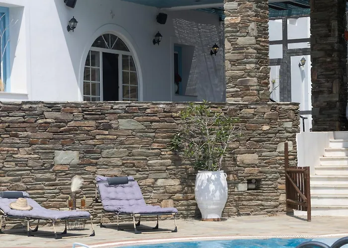 Otel Perla Pool Andros *