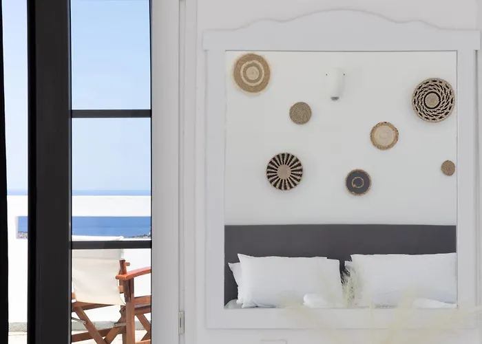 Otel Perla Pool Andros *