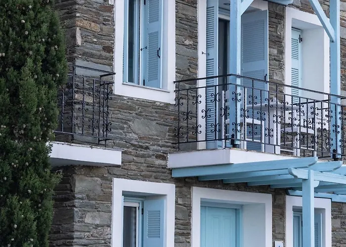 Otel Perla Pool Andros *